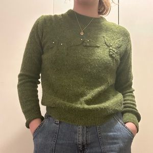 green pearl sweater!